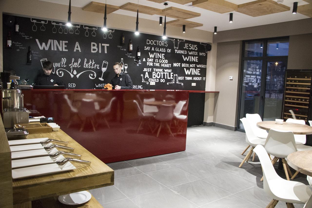 Wine Hotel Кишинёв Экстерьер фото
