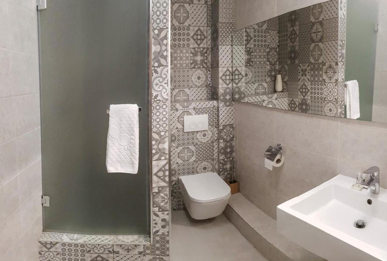 Wine Hotel Кишинёв Экстерьер фото